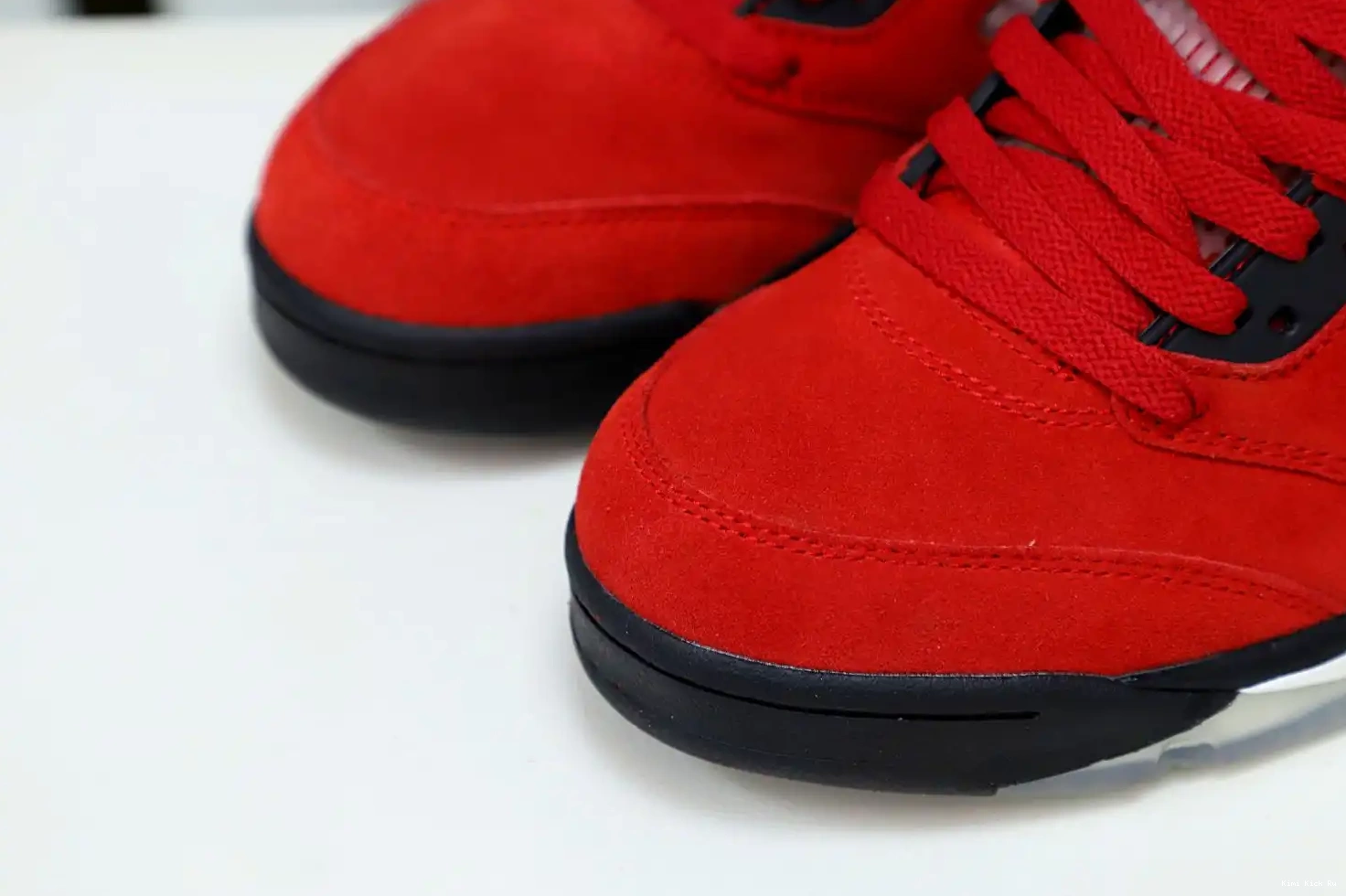 RAGING RETRO RED JORDAN AIR Kimikick SUEDE 5 BULL 0510
